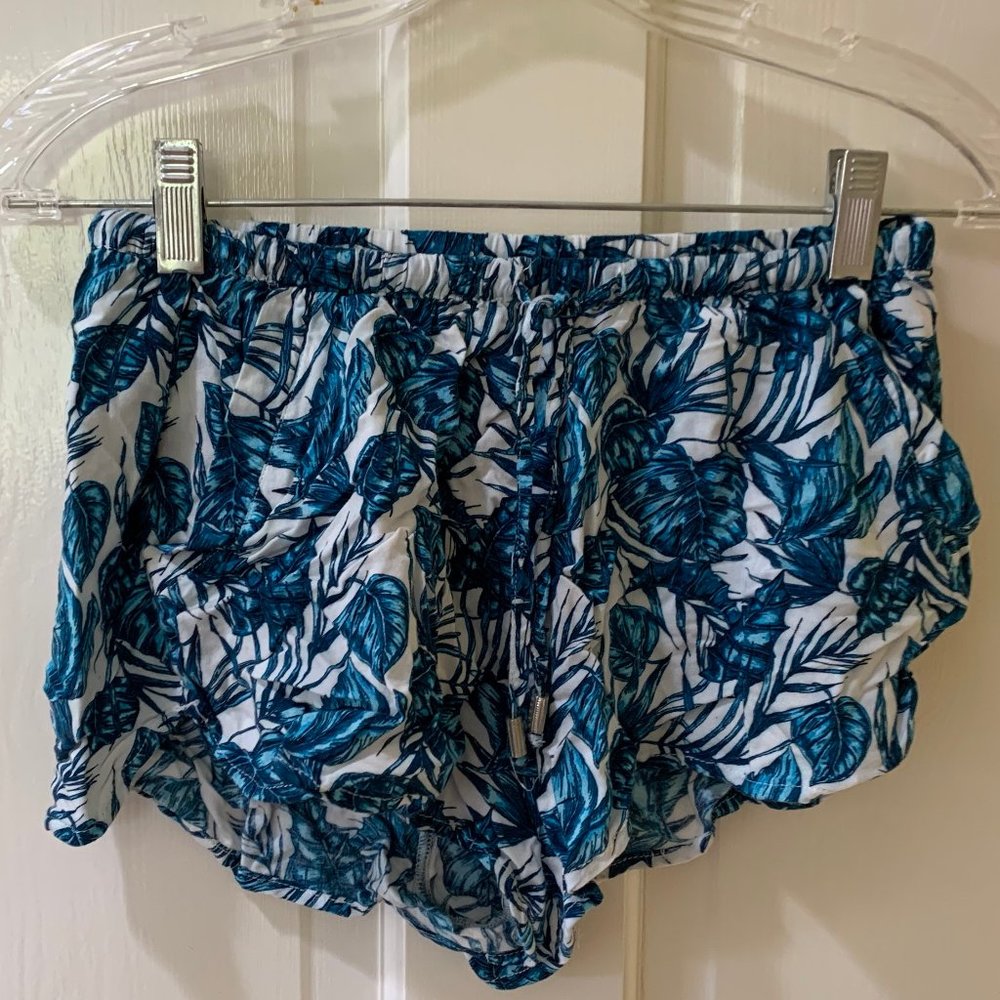 Blue beachy shorts